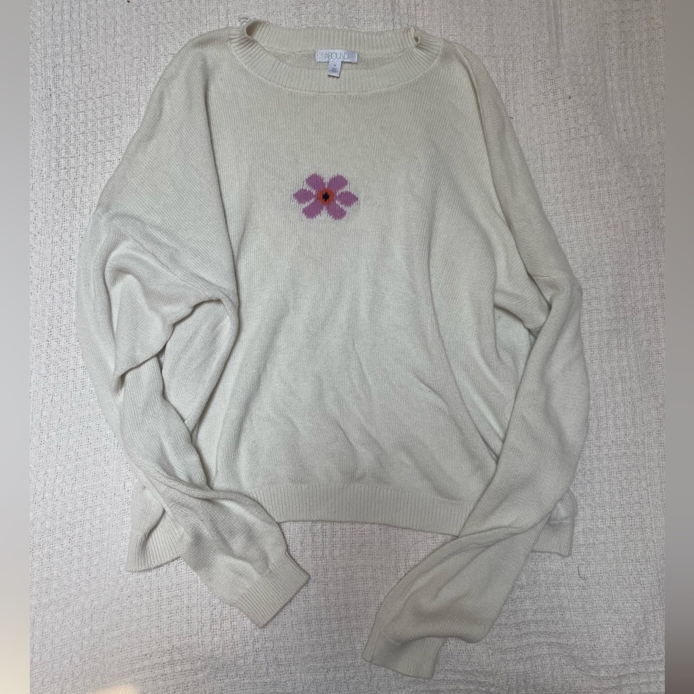 white flower sweater from abound, size S